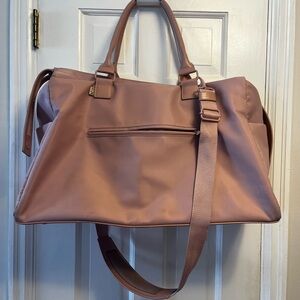 BEIS Commuter Duffle Bag in Atlas Pink - Excellent Pre-loved Condition